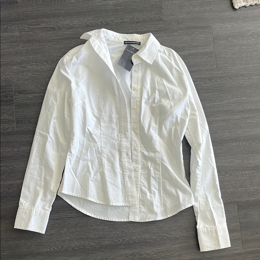 BRANDY MELVILLE White Button Down Top